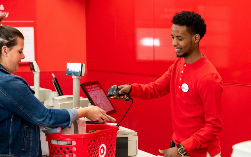 Does Target pay weekly Working hours and Jobs