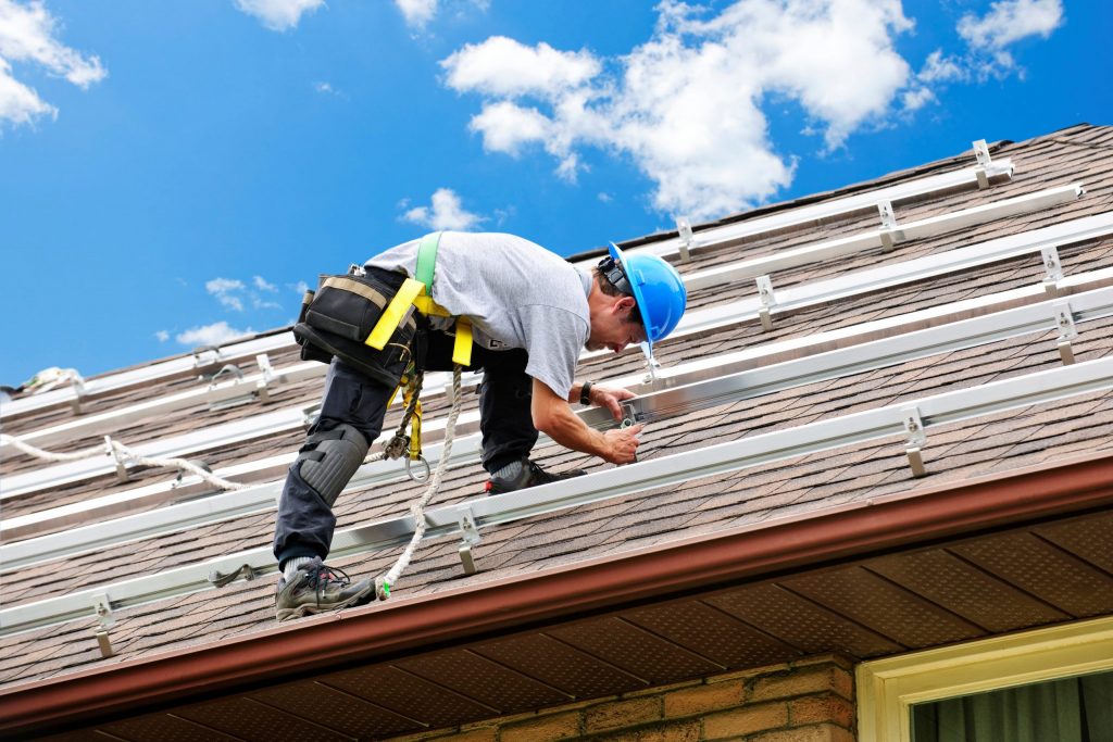 The Top 5 Things to Consider When Selecting a Roofing Company