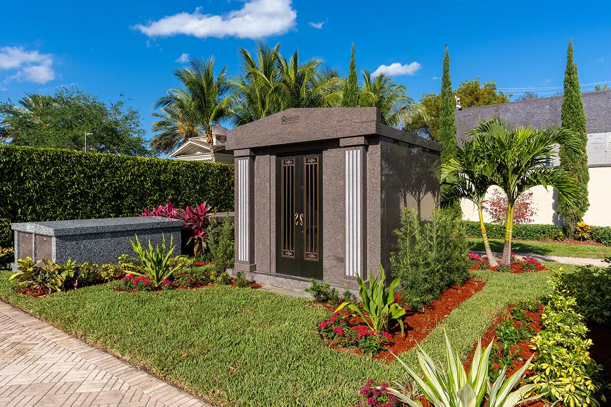 The Gardens of Boca Raton Cemetery: A Place of Peace